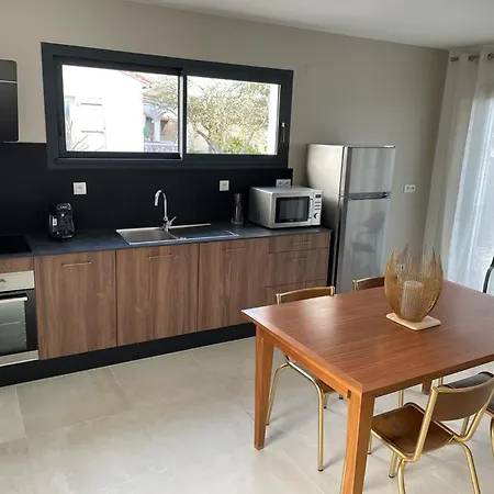 Appartement Neuf Et Moderne Au Coeur De La Camargue Saint-Laurent-dʼAigouze Exterior foto