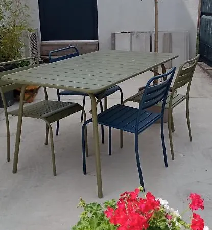 Appartement Neuf Et Moderne Au Coeur De La Camargue Saint-Laurent-dʼAigouze Exterior foto